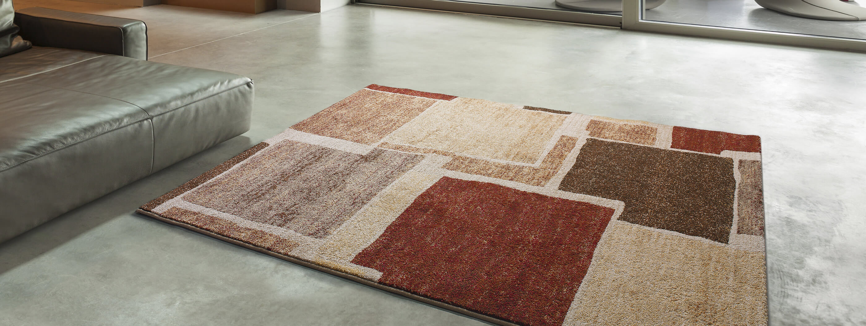 GEOMETRIC RUGS